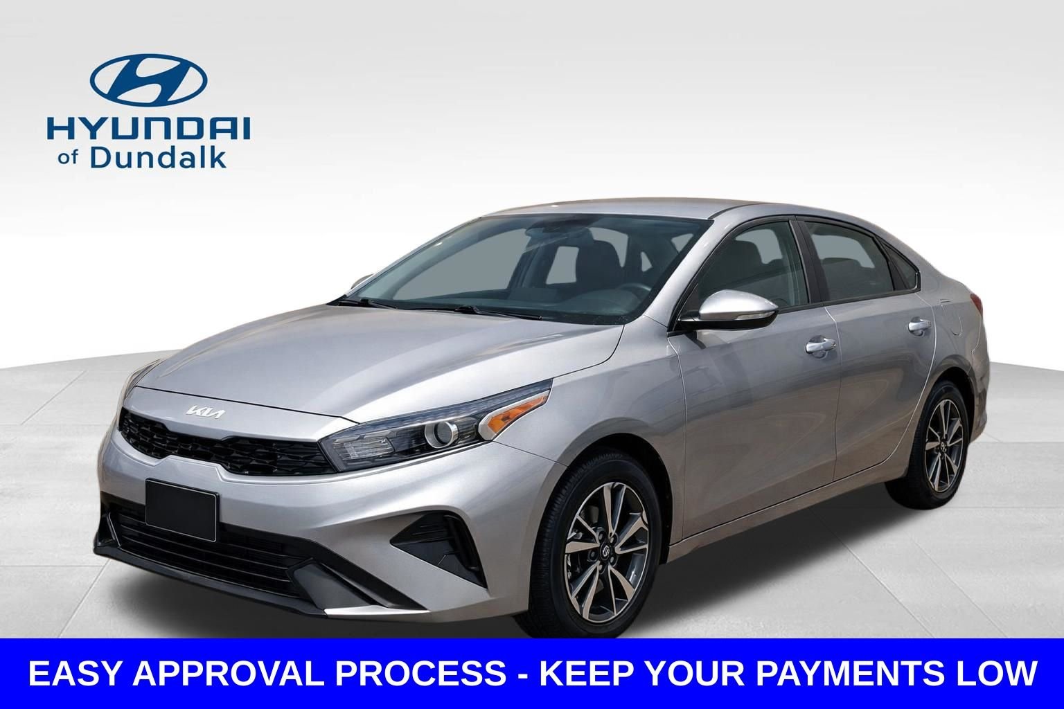 2023 Kia Forte LXS AT's photo
