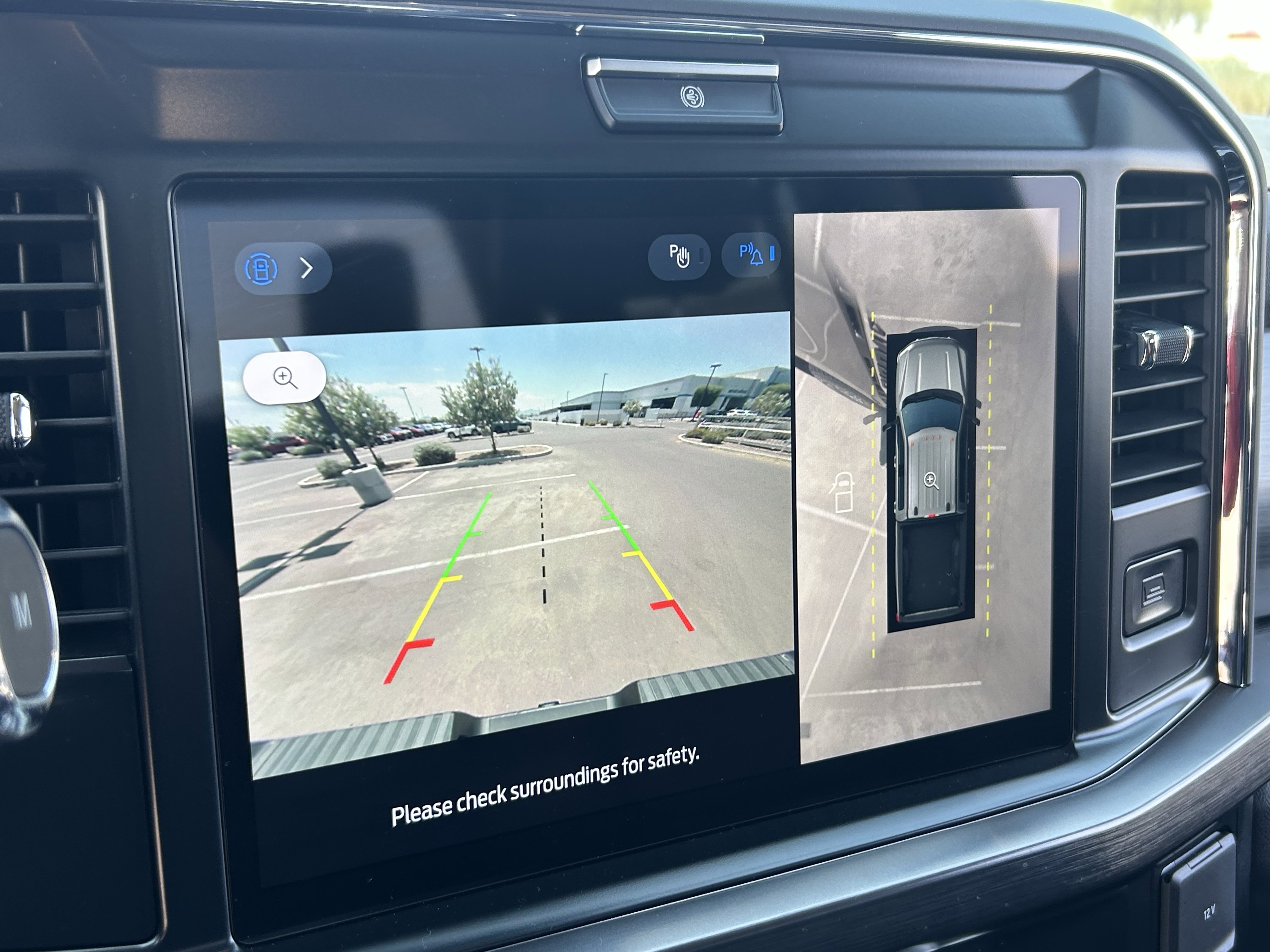 2025 Ford F-250 Super Duty Lariat - Photo 29