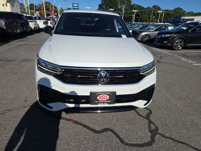 3VV8B7AX9RM012015