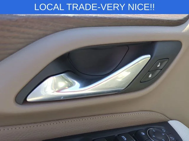 Used 2023 White GMC Denali image 13