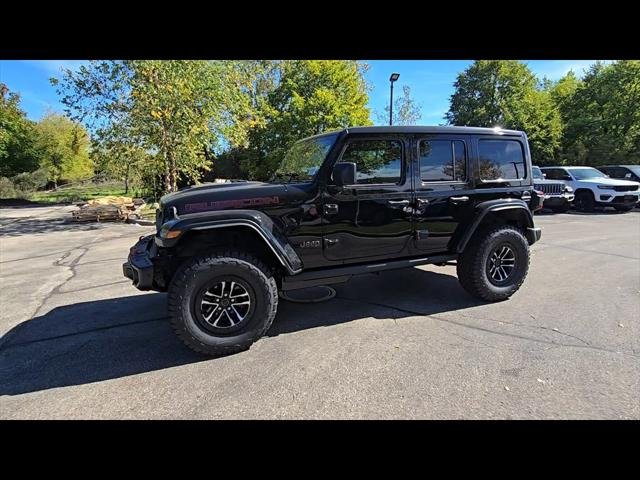 New 2027 Black Clear-Coat Paint Jeep Rubicon image 5