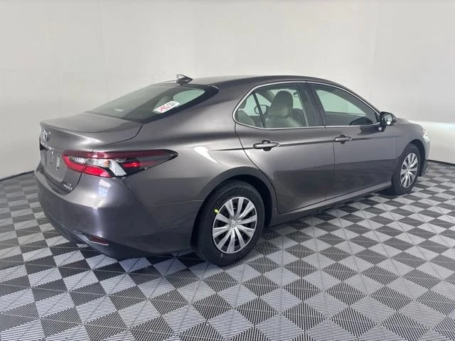 Used 2023  Toyota Hybrid LE image 33