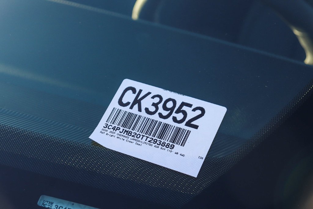 New 2026 Bright White Clearcoat Jeep Laredo image 30