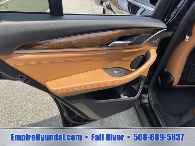 Used 2021 Jet Black BMW xDrive30i image 17