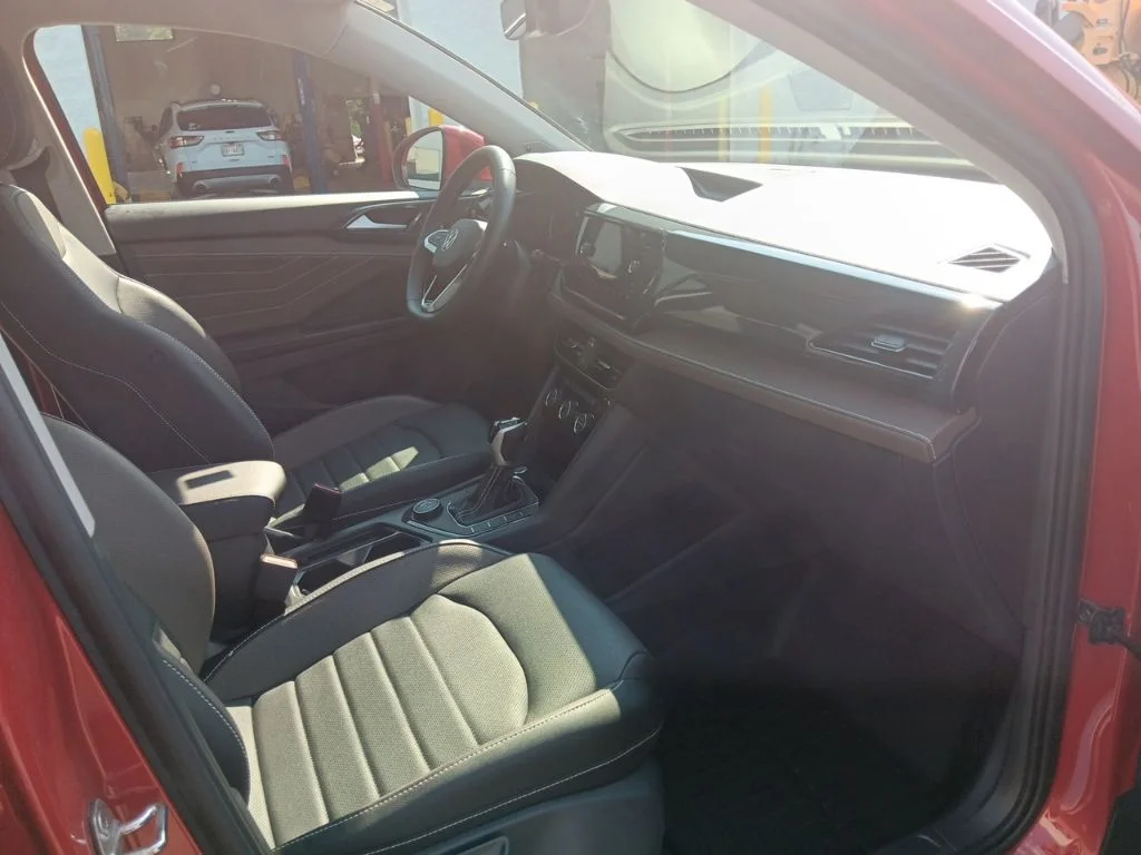 Used 2024 Kings Red Metallic Volkswagen 1.5T SEL image 33