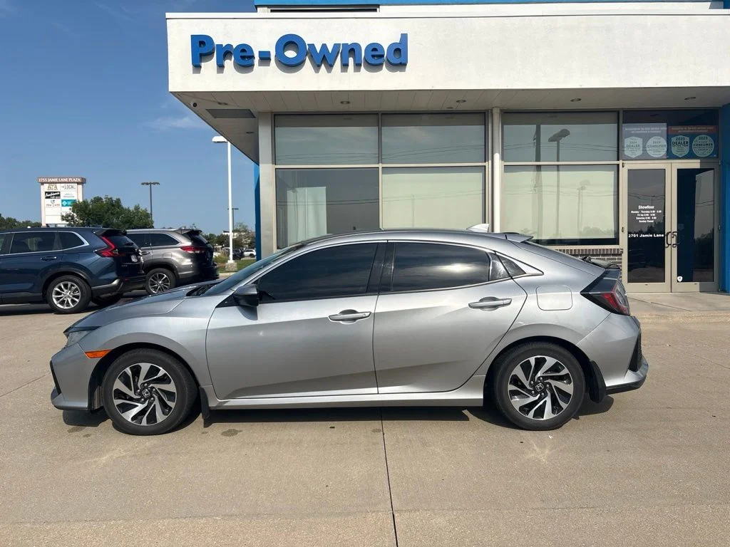 Used 2018 Silver Honda LX image 16