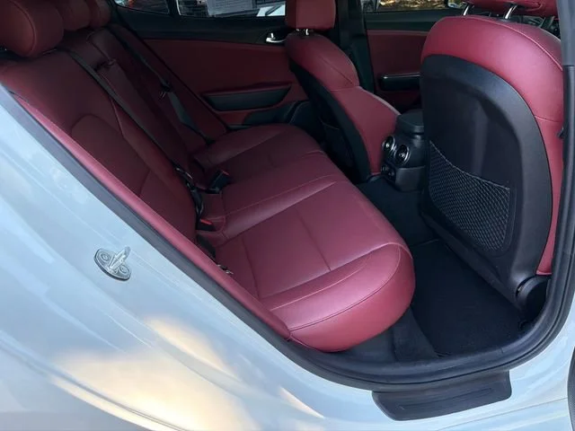 Used 2023 White Kia GT-Line image 15