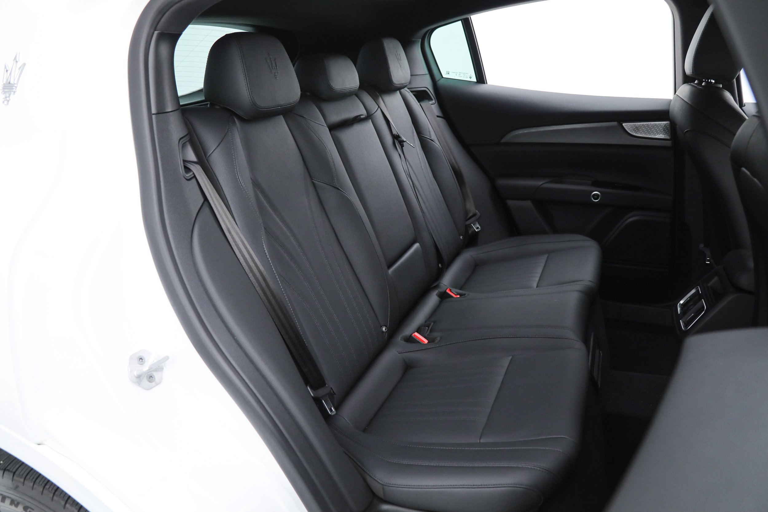 Used 2023 White Maserati GT image 14