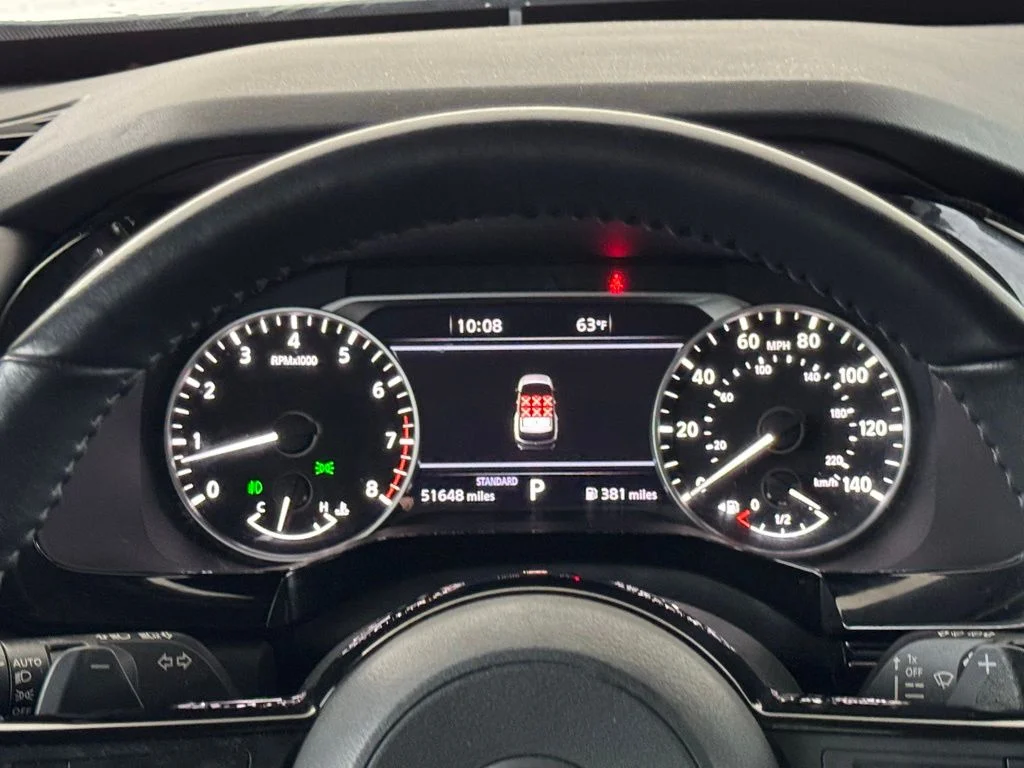 Used 2022 Gray Nissan SL image 30