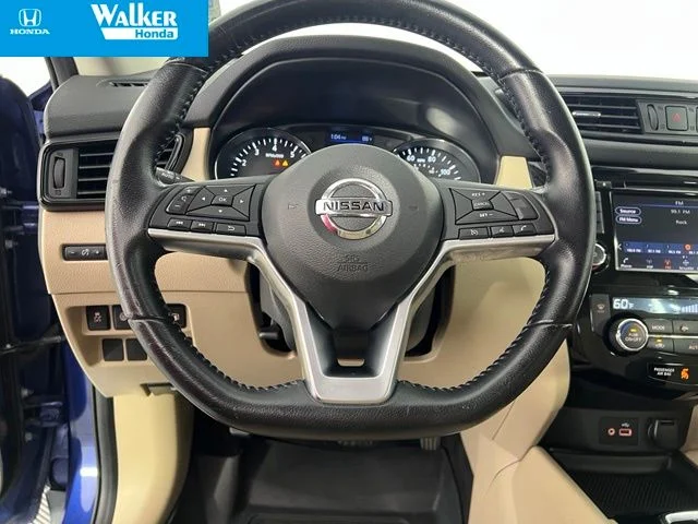 Used 2020 Blue Nissan SV image 22