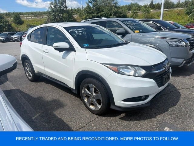 Used 2017 White Orchid Pearl Honda EX image 1