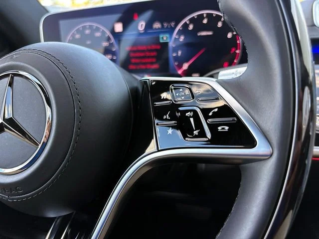 Used 2024 Black Mercedes-Benz S 580 image 19