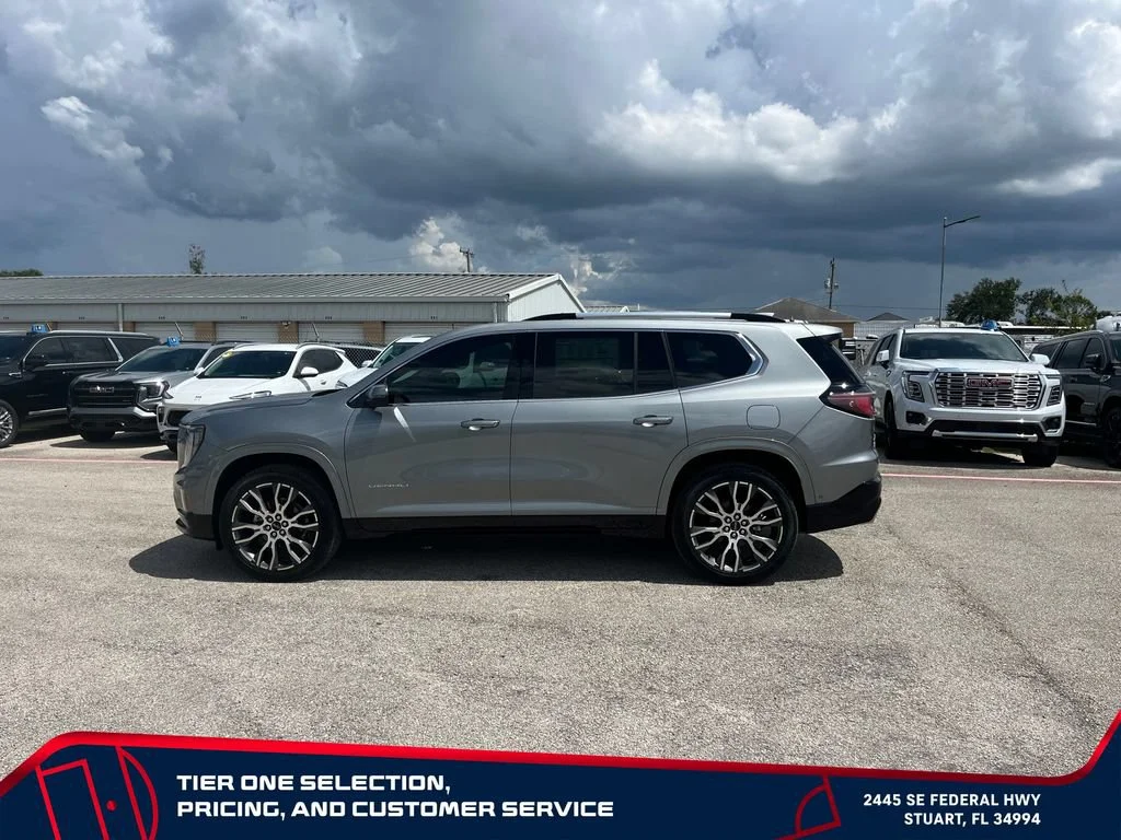 2026 GMC Acadia Denali Ultimate - Photo 8