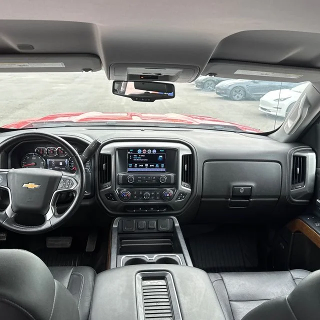 Used 2018 Red Chevrolet LTZ image 14