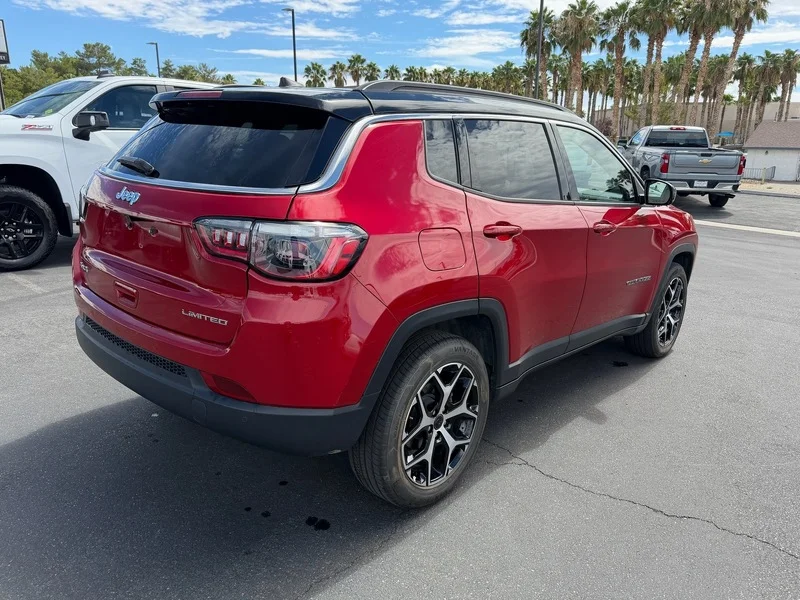 Used 2025 Red Hot Pearlcoat Jeep Limited image 3