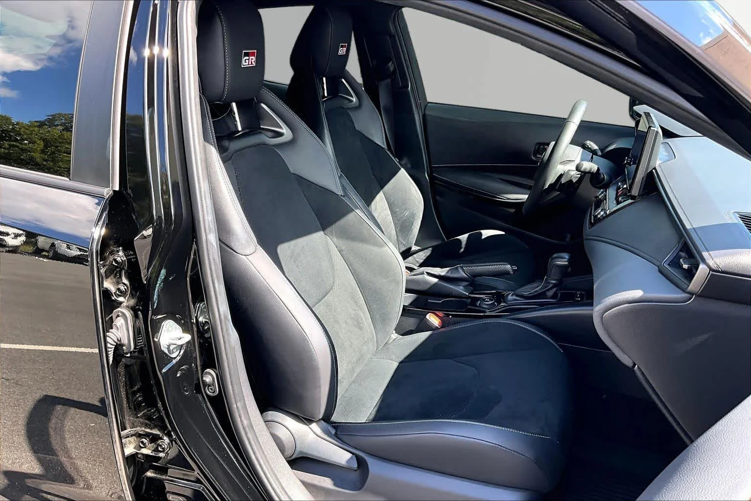 Used 2025 Black Toyota Premium image 9