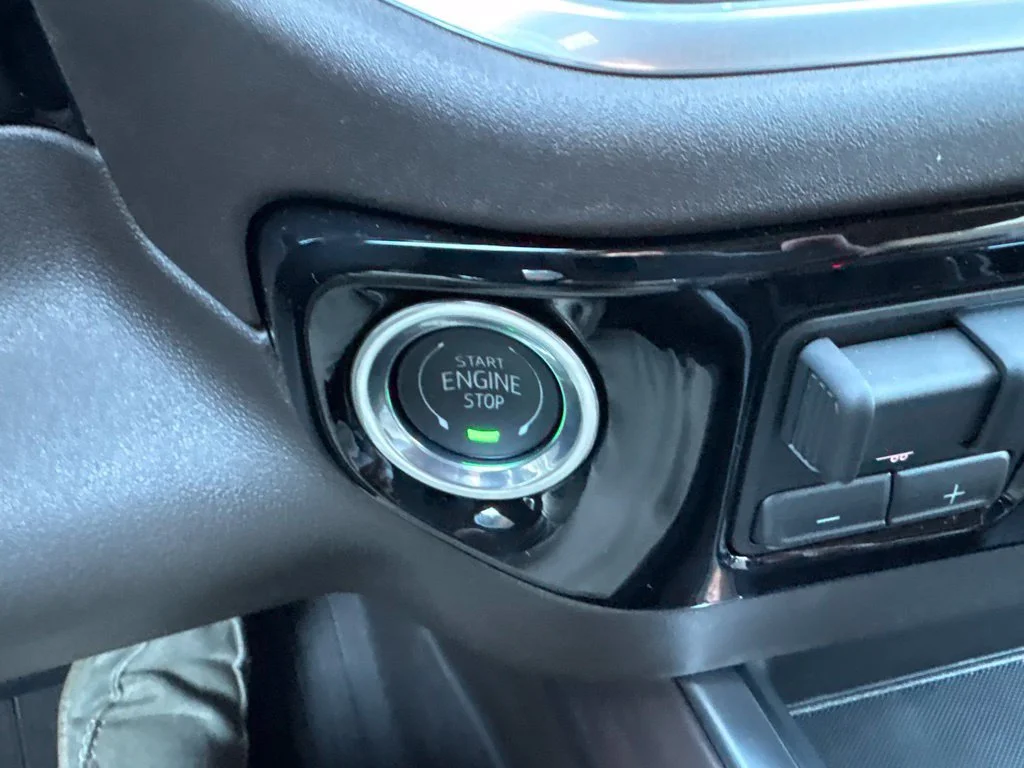New 2026 Summit White GMC SLT image 14