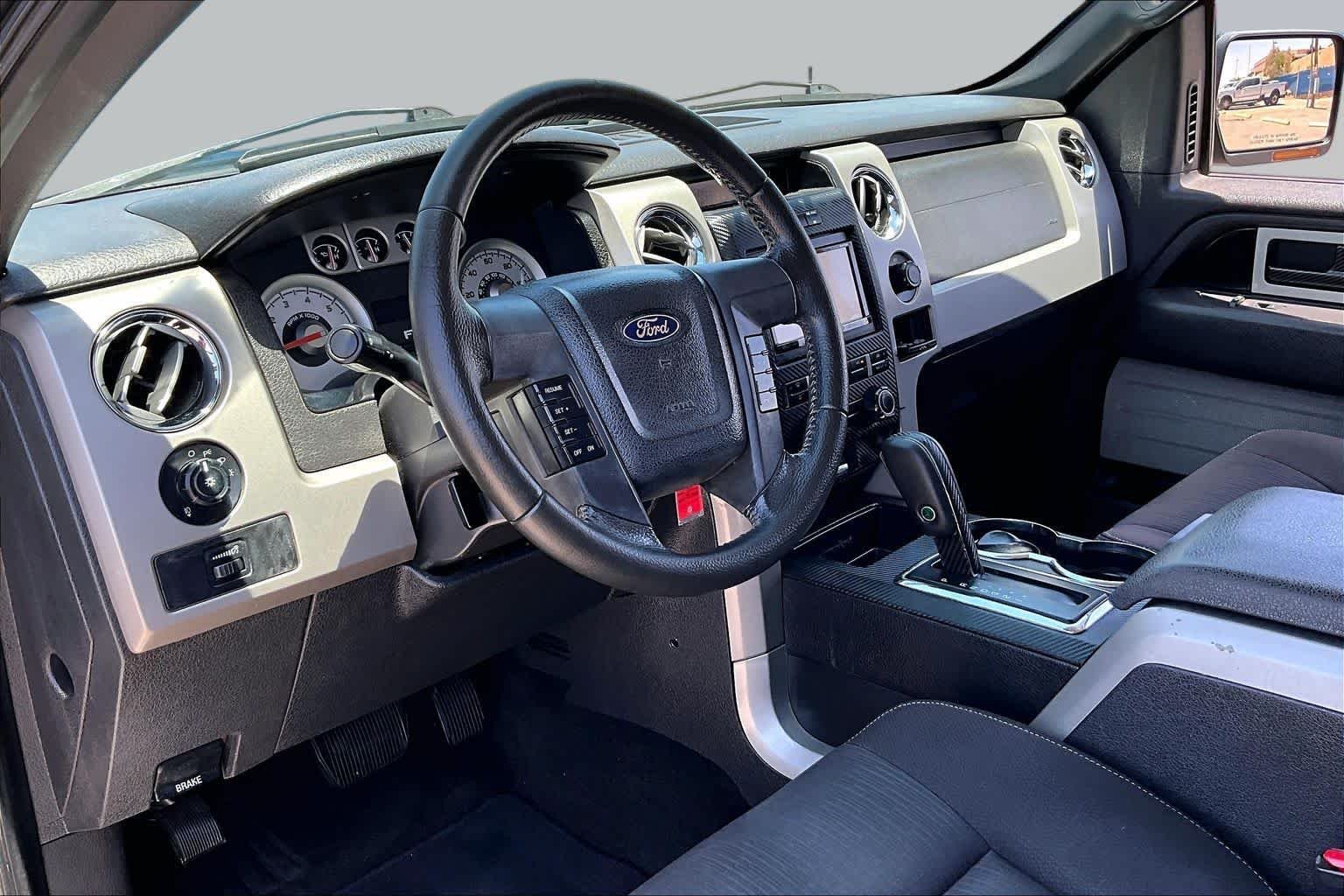 Used 2010 Tuxedo Black Ford XLT image 15