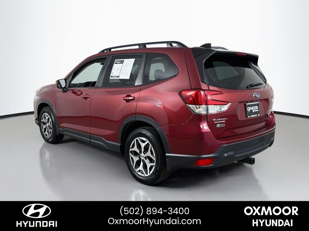 Used 2024 Crimson Red Pearl Subaru Premium image 5