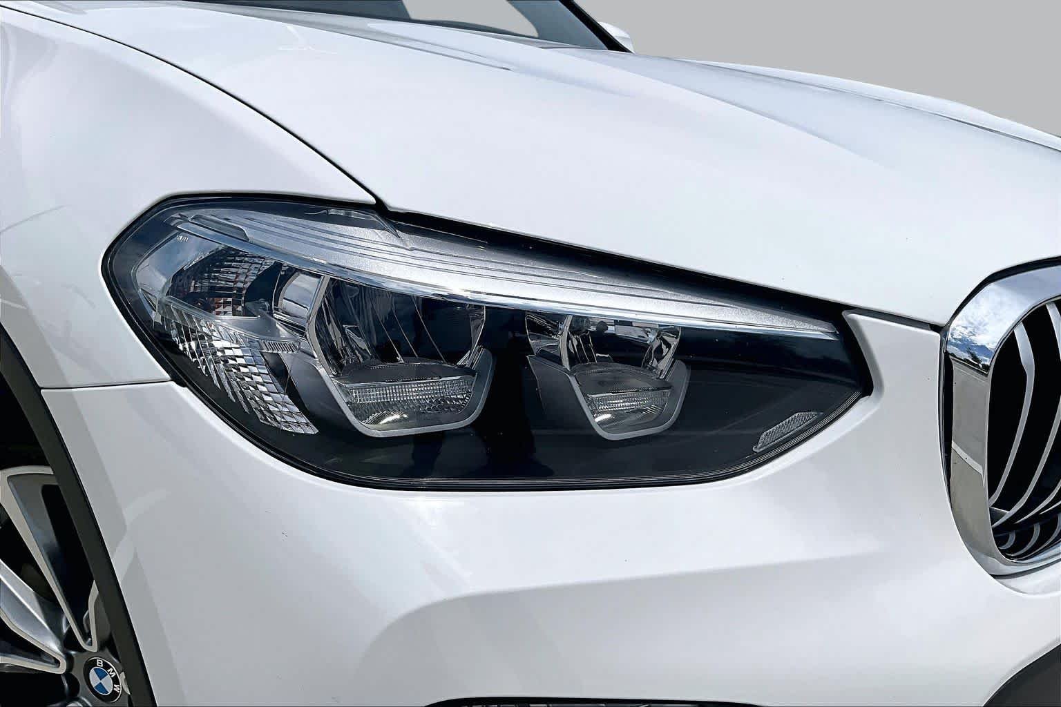 Used 2019 Alpine White BMW sDrive30i image 26