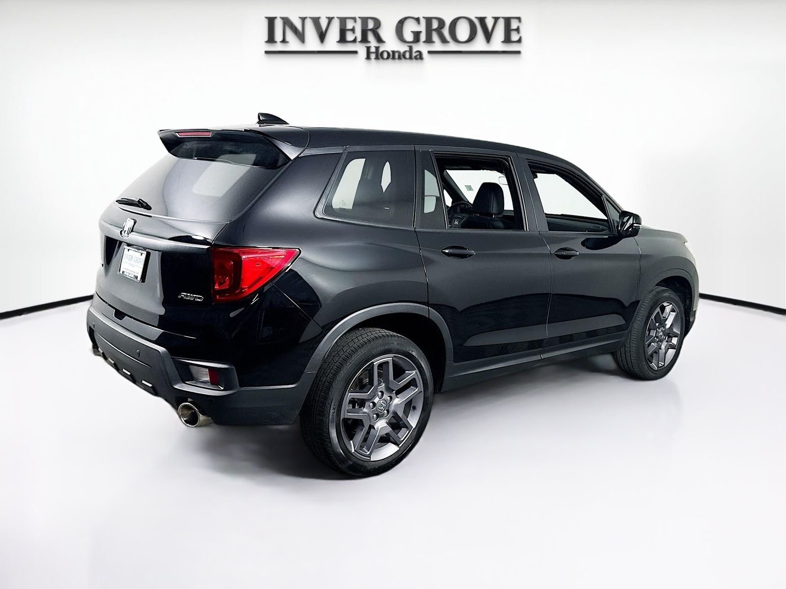 Certified Used 2023 Crystal Black Pearl Honda AWD EX-L image 5