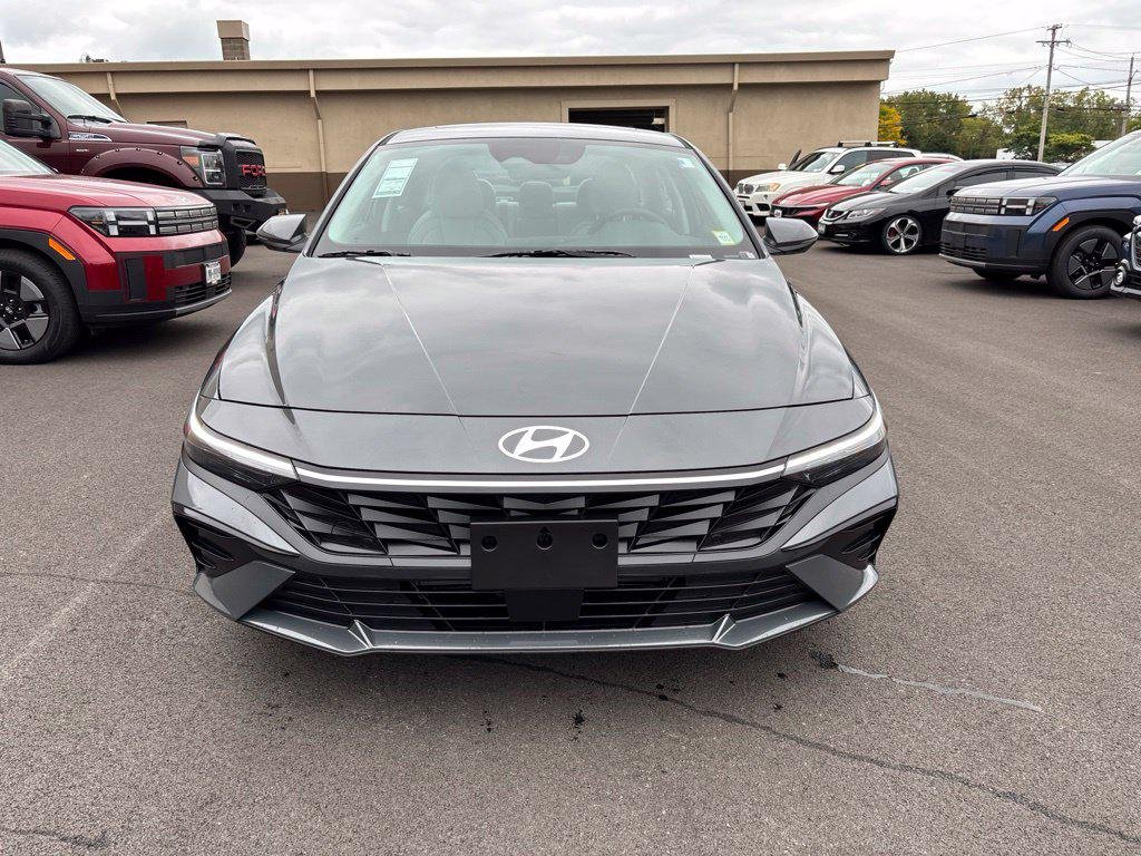 New 2026 Gray Hyundai Limited image 8