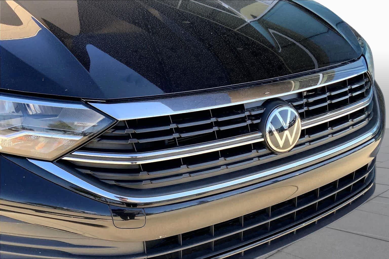 Used 2024 Deep Black Pearl Volkswagen S image 32
