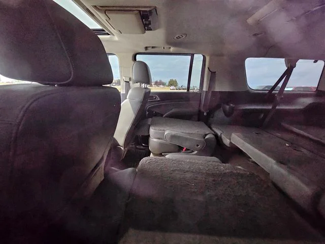 Used 2017 White Frost GMC Denali image 15