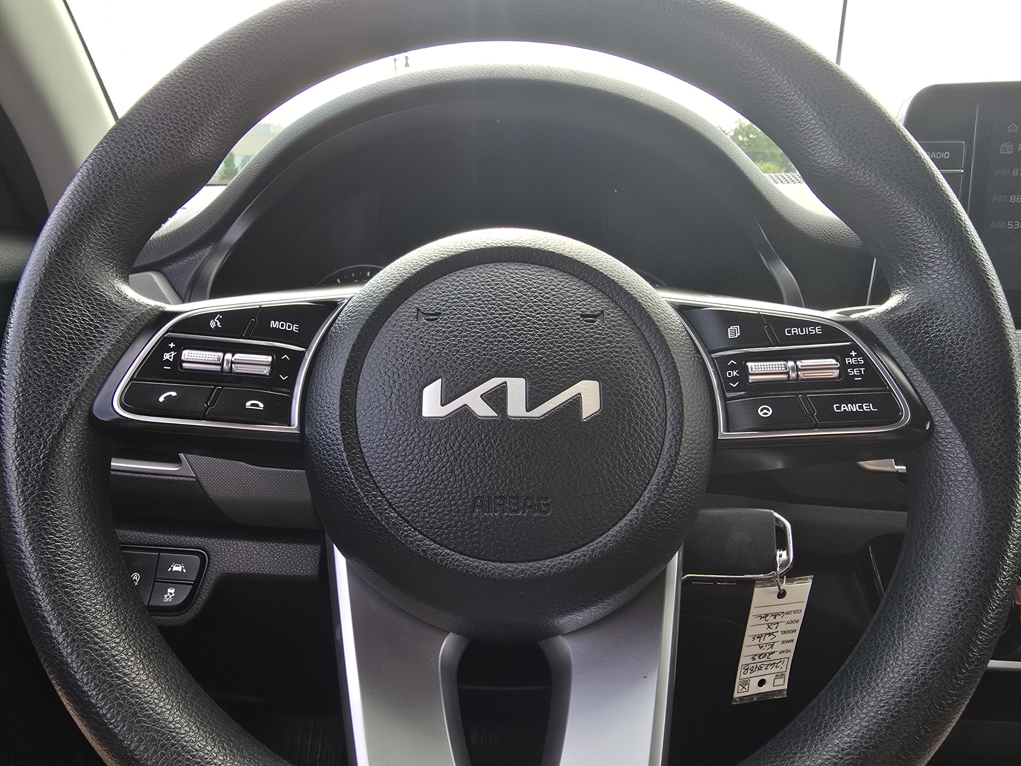 Used 2023 Snow White Pearl Kia LX image 23