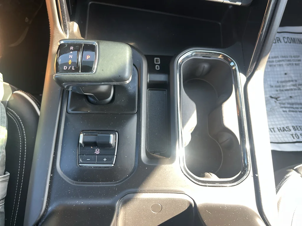 Used 2023 Summit White GMC AT4X image 31