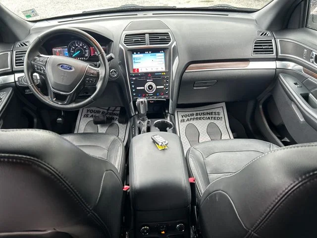 Photo 12