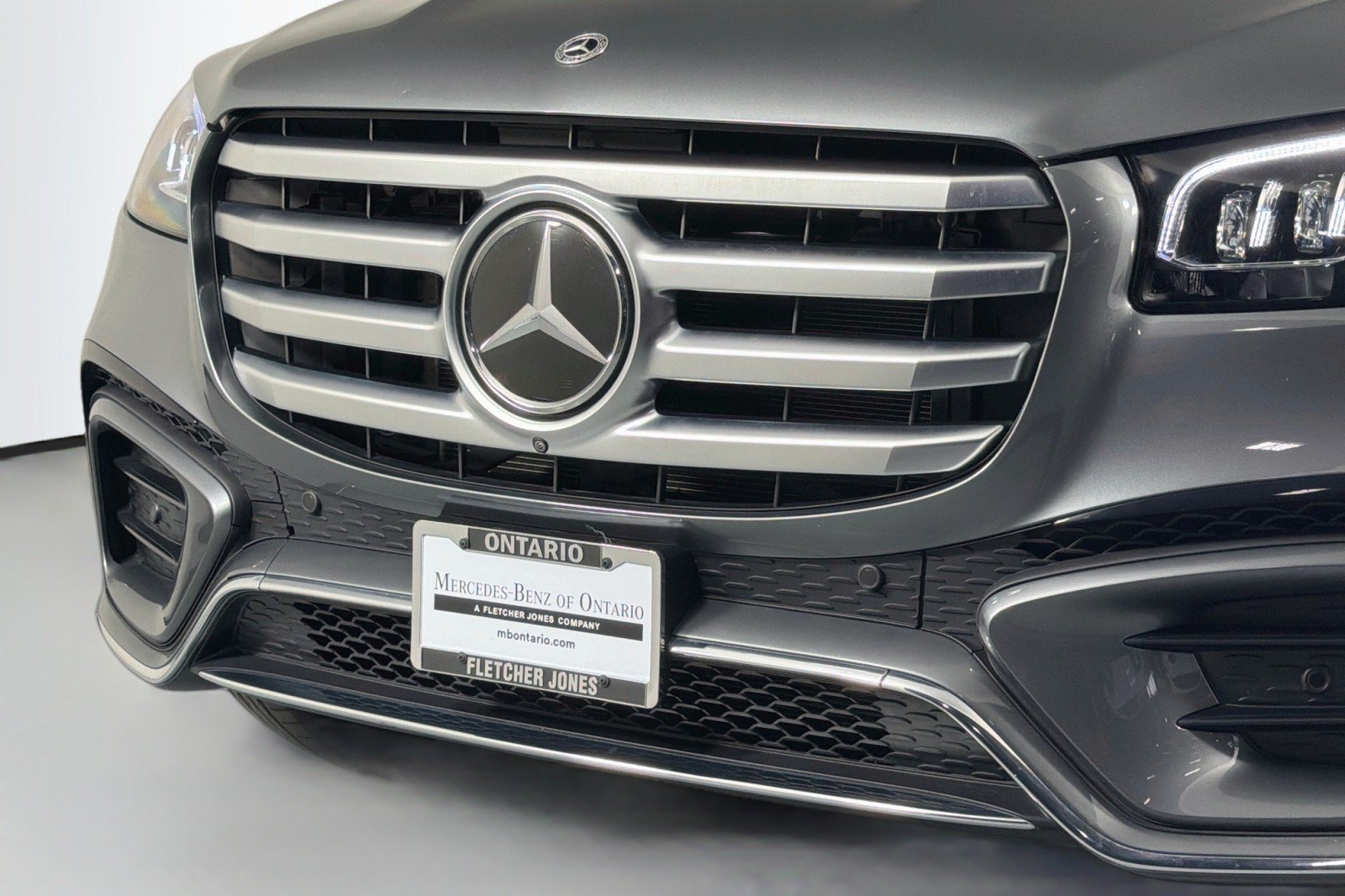Certified Used 2025 Selenite Grey Metallic Mercedes-Benz 450 image 14