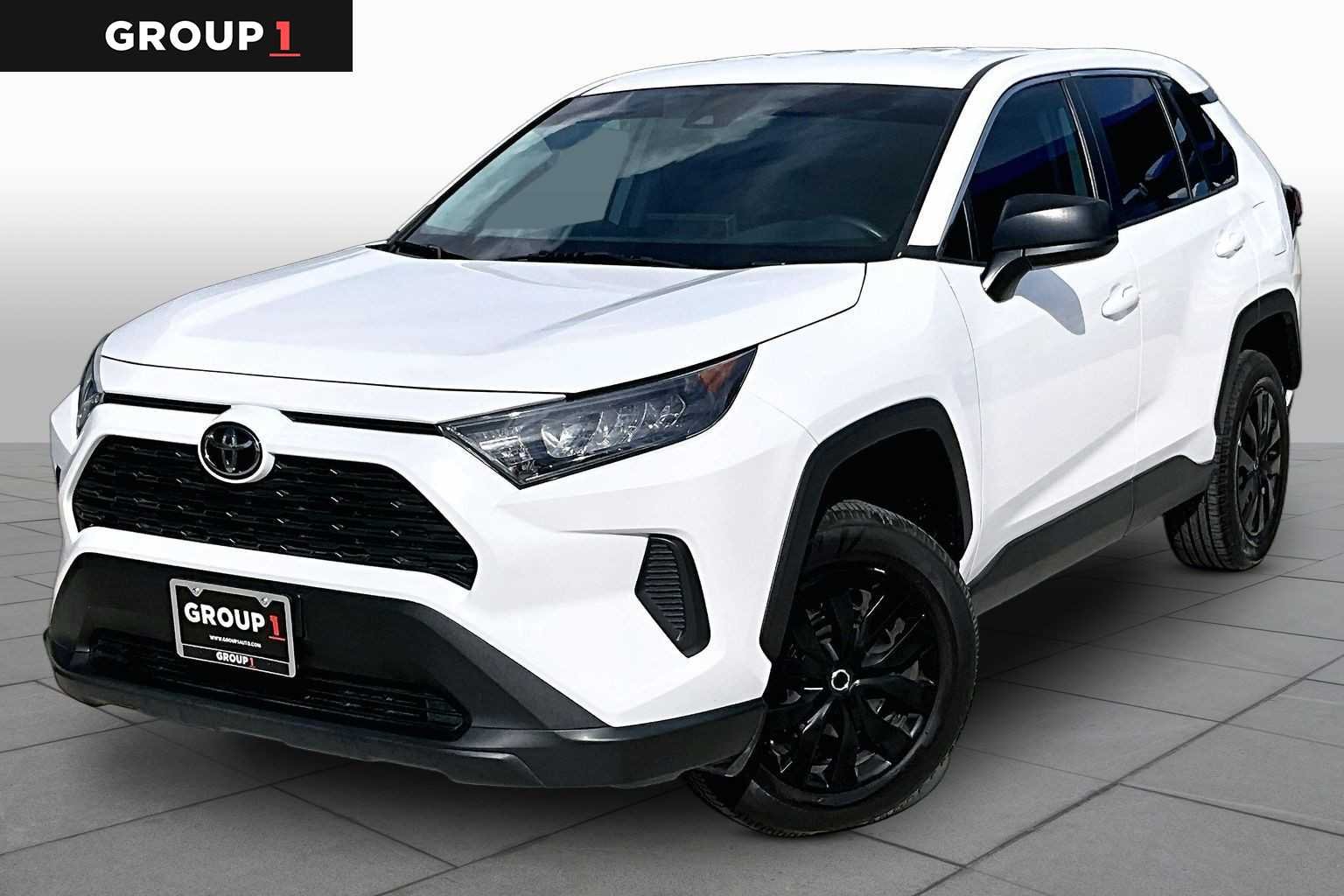 2022 Toyota RAV4 LE