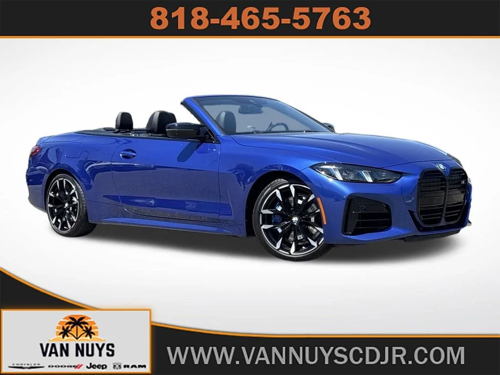 2025 BMW 4 Series M440i Convertible's photo