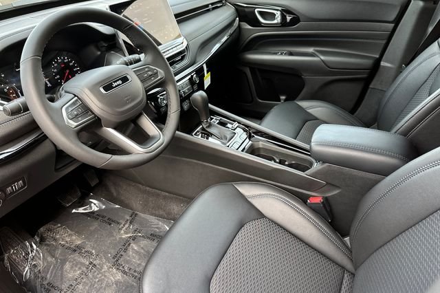 New 2026 Joose (DISC) Jeep Latitude image 9