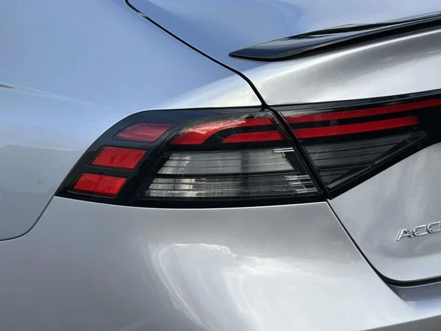 Certified Used 2025 Solar Silver Metallic Honda Sport image 10