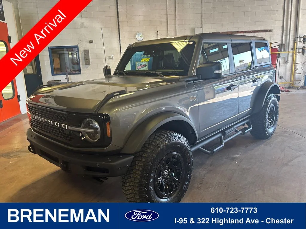 Used 2024 Gray Metallic Ford Wildtrak image 1