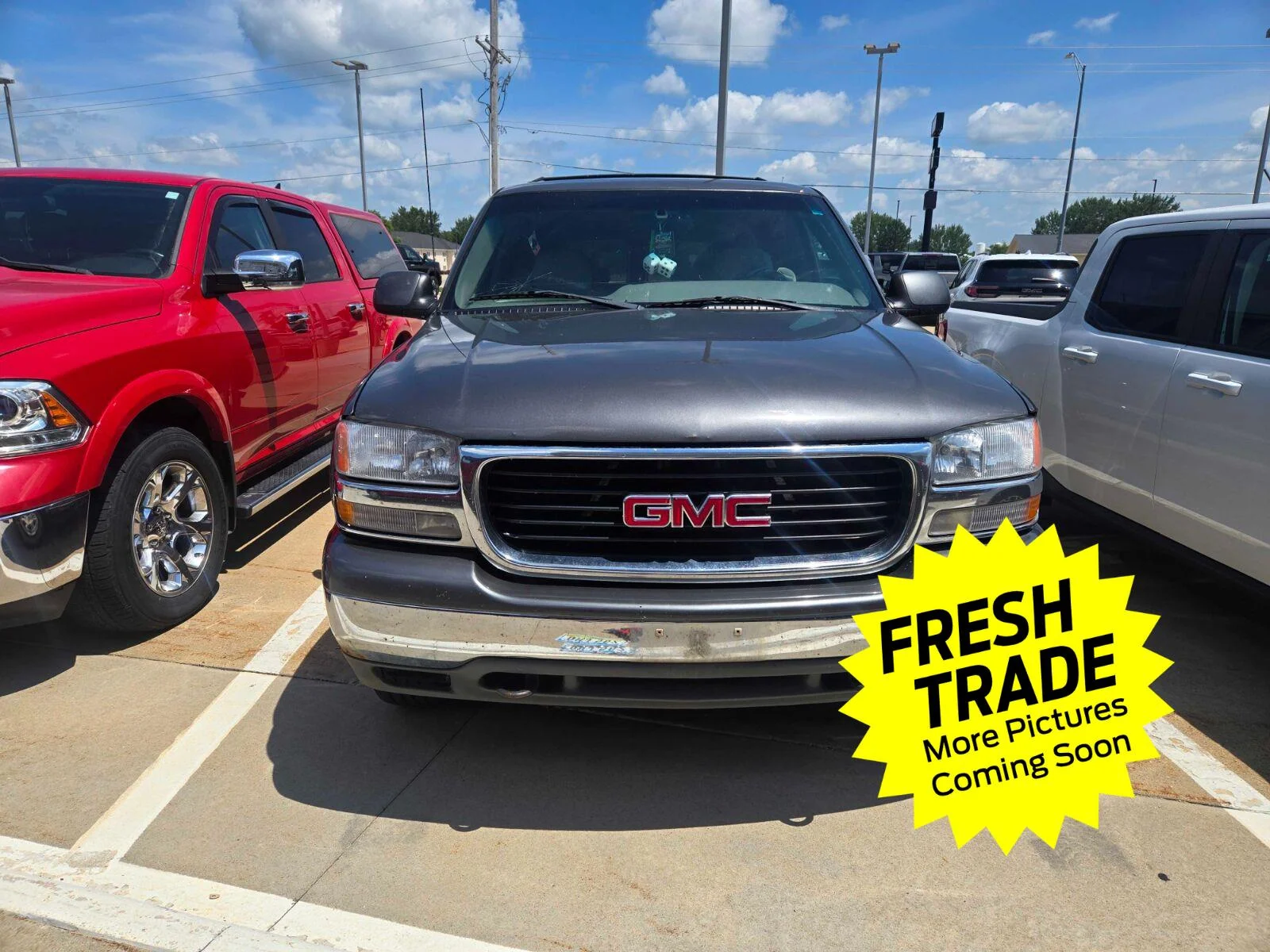 Used 2001 Storm Gray Metallic GMC SLT image 2