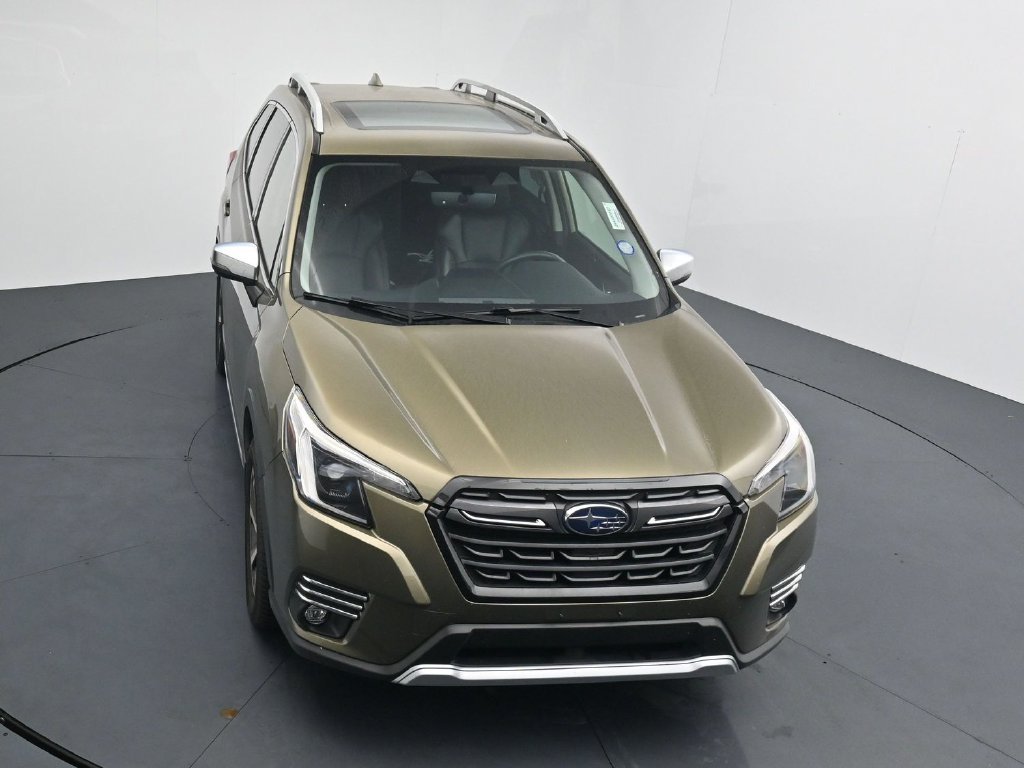 Used 2022 Brown Subaru Touring image 10