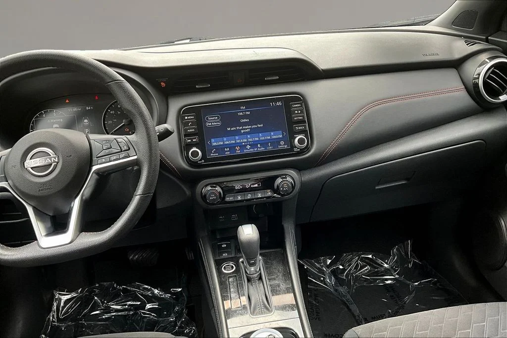 Used 2024 Aspen White Tricoat Nissan SR image 9