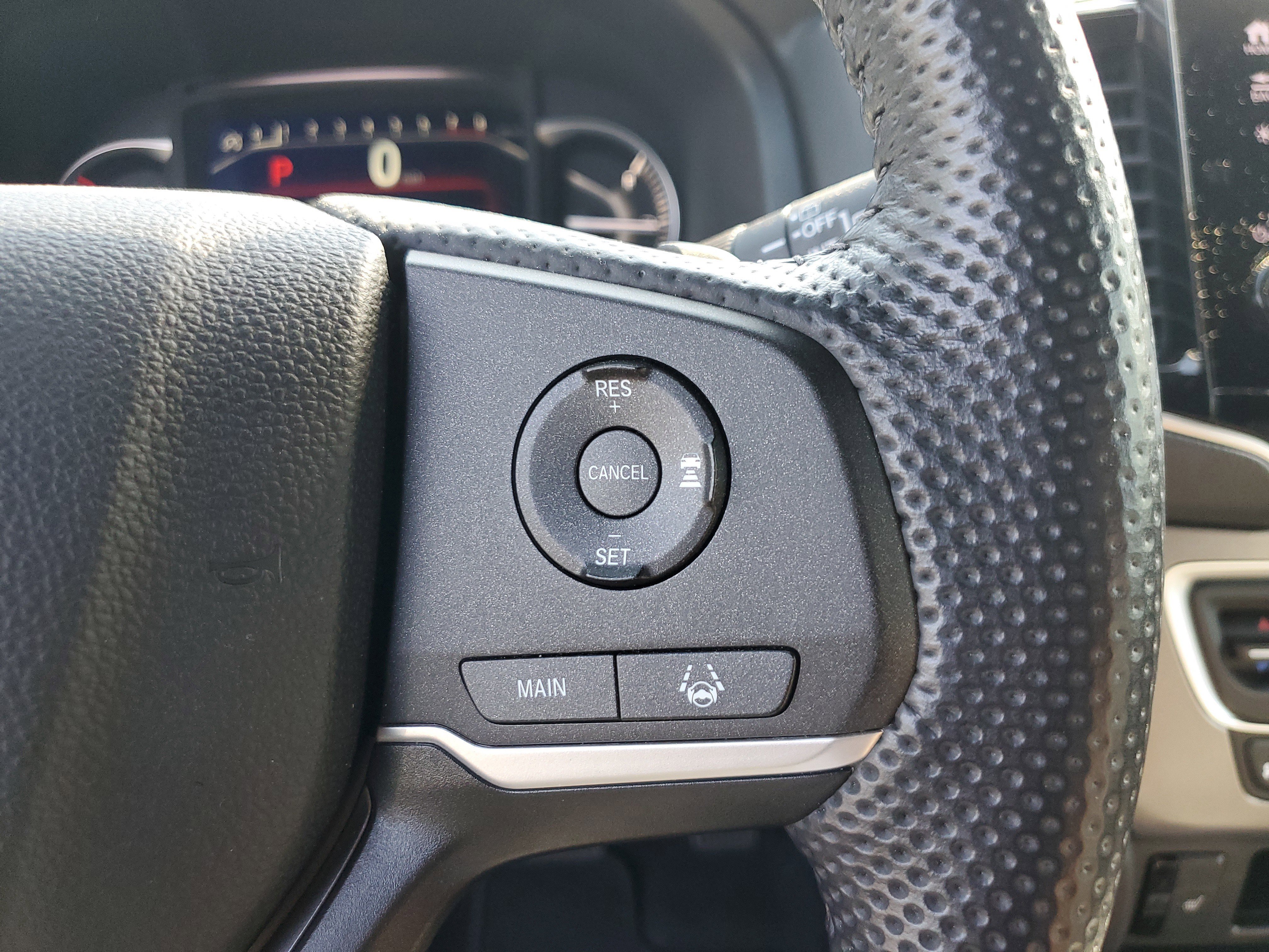 Used 2024 Black Honda EX-L image 27