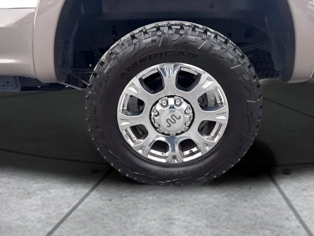 Used 2019 White Ford King Ranch image 35