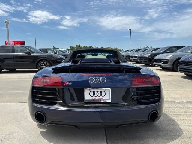 Used 2014 Estoril Blue Crystal Effect Audi V10 image 4