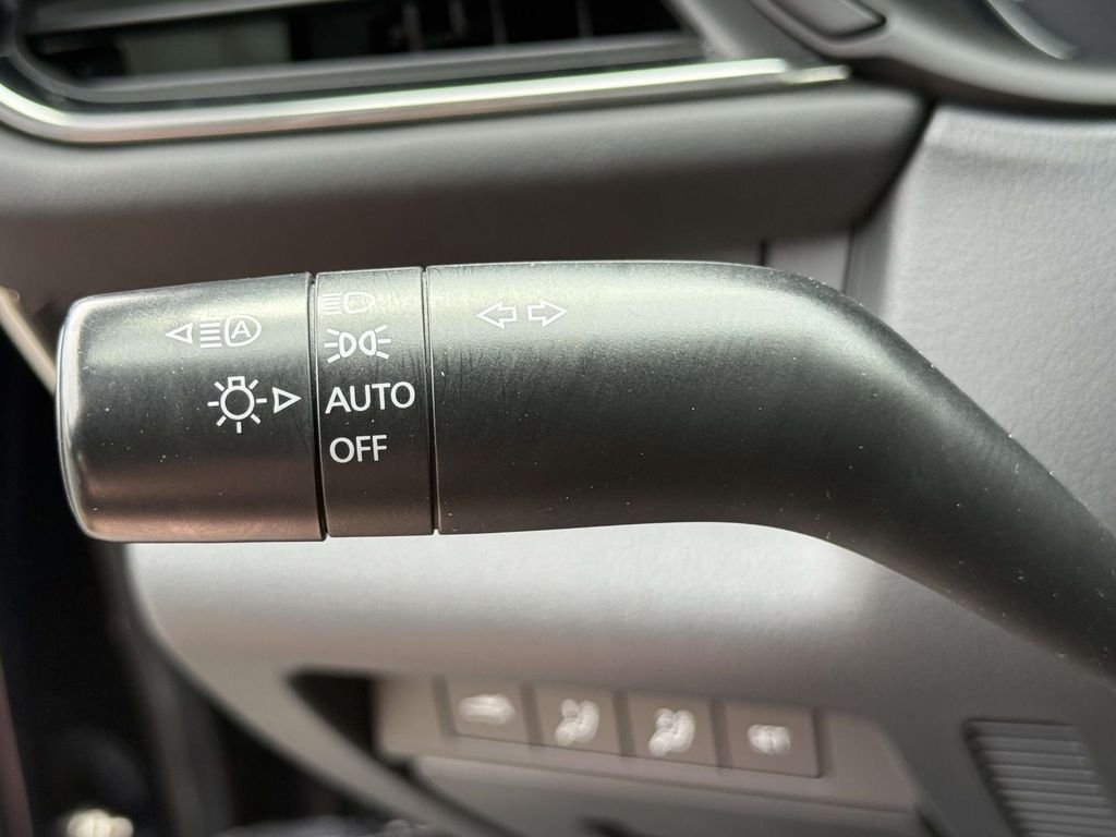 Used 2020 Blue Mazda Premium image 24