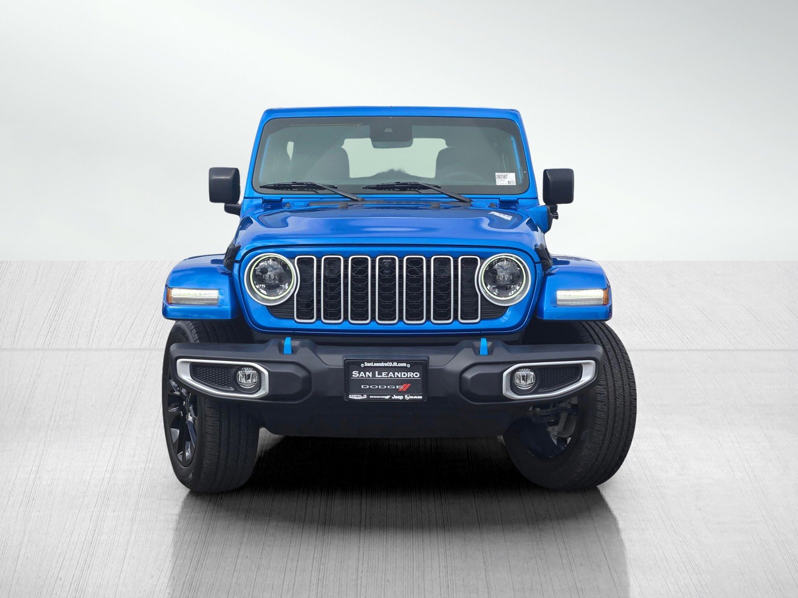 Certified Used 2024 Hydro Blue Pearlcoat Jeep Sahara image 2
