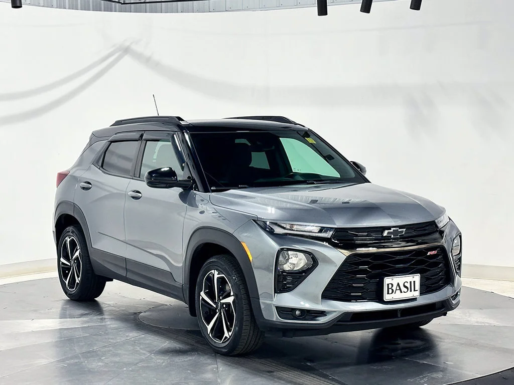 Used 2022 SATIN STEEL METALLIC Chevrolet RS image 40