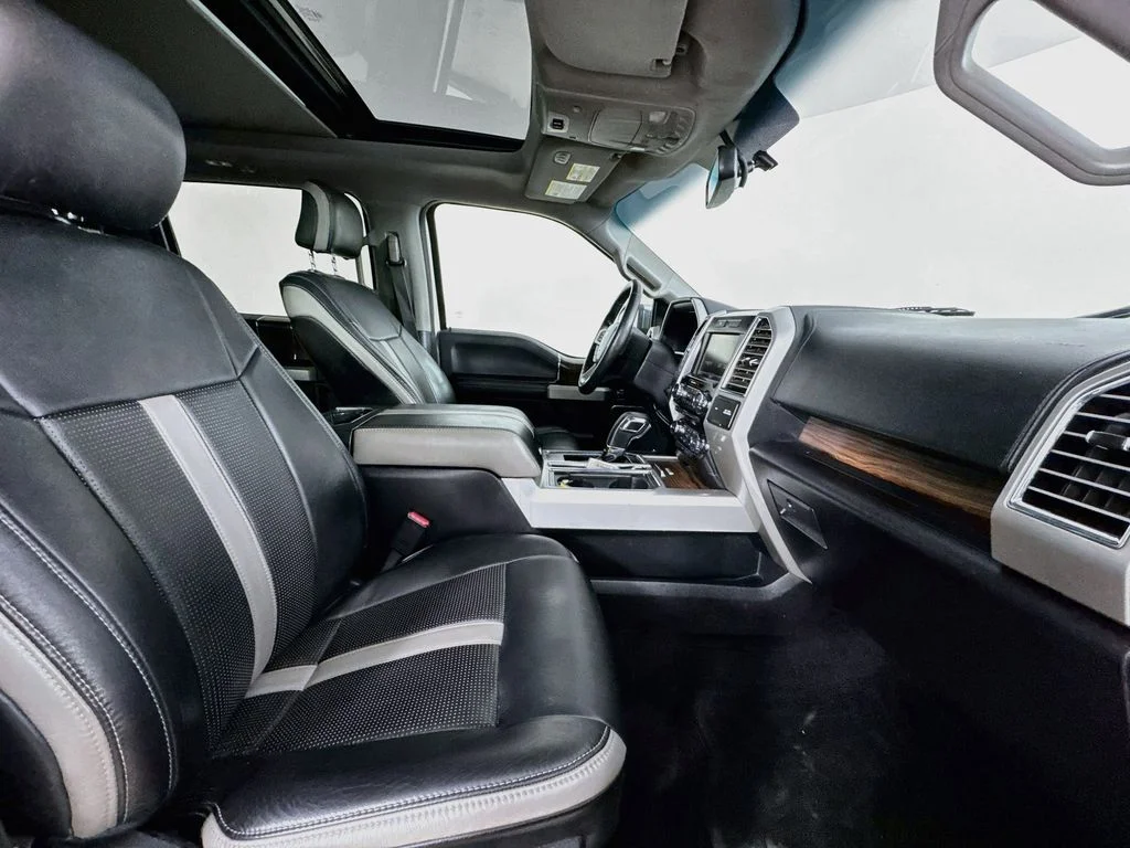 Used 2015 White Platinum Clearcoat Metallic Ford Lariat image 34