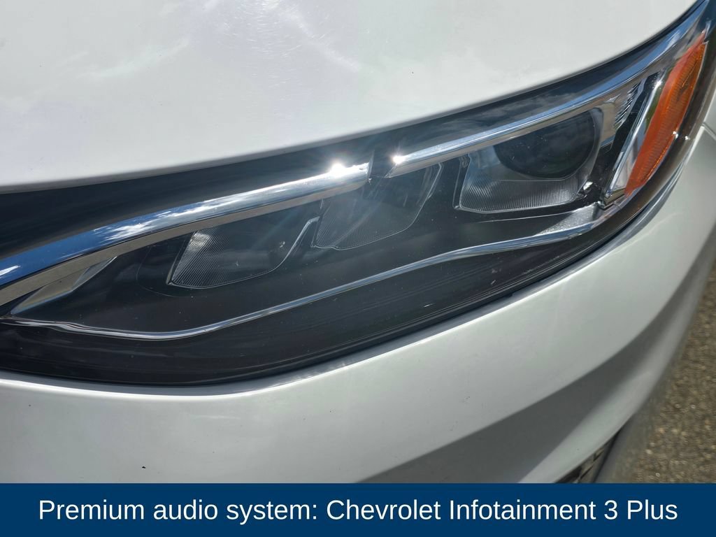 Certified Used 2024 Summit White Chevrolet 2LT image 8