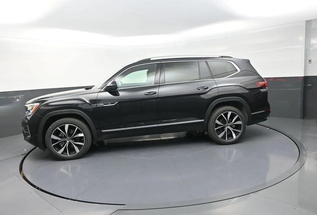 New 2026  Volkswagen 2.0T SEL Premium R-Line image 6