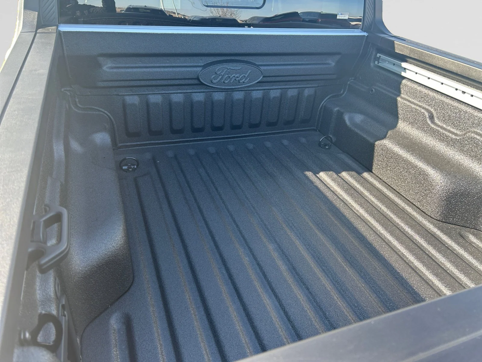 New 2026 Space White Metallic Ford Tremor image 10